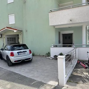  Apartment Luna Istriana